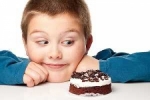 عدم تعادل انرژی بین کالری دریافتی و مصرفی یکی از علل اصلی چاقی کودکان