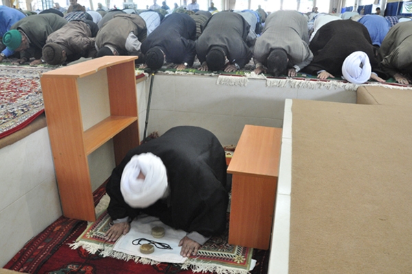 گزارش تصویری از آخرین اقامه نماز جمعه به امامت آیت الله مهمان نواز