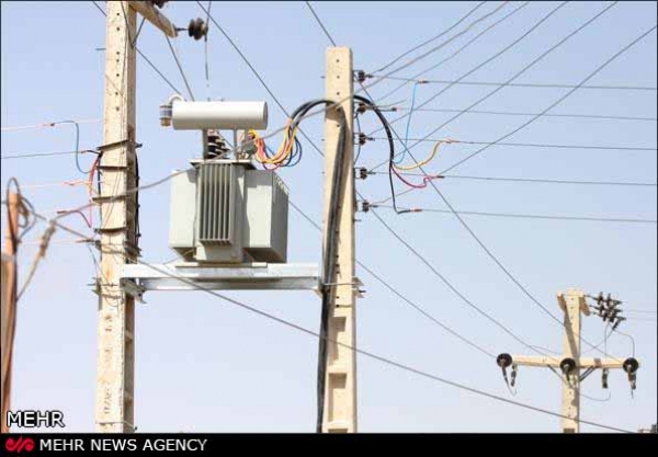 بازسازی شبکه‌های فرسوده برق ۹۲ روستای خراسان شمالی