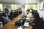 دیدار جمعی از مدیران جامعه ایثارگری با سرپرست شرکت توزیع برق استان