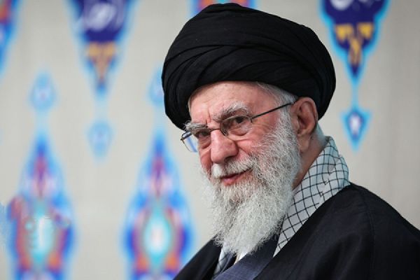 کمک پنج میلیارد تومانی رهبر انقلاب برای آزادی زندانیان نیازمند