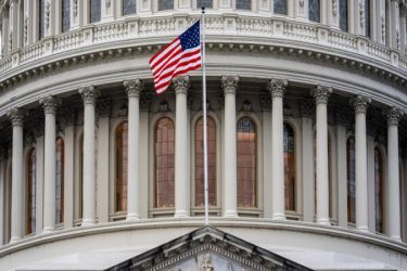 مجلس نمایندگان آمریکا تعرفه‌های ترامپ علیه کانادا را لغو کرد