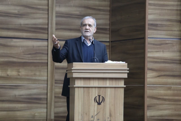 آموزش درست به دانش‌آموزان ربطی به تحریم ندارد