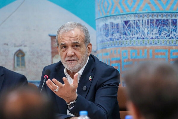 اگر به مردم تکیه کنیم هر کاری شدنی است