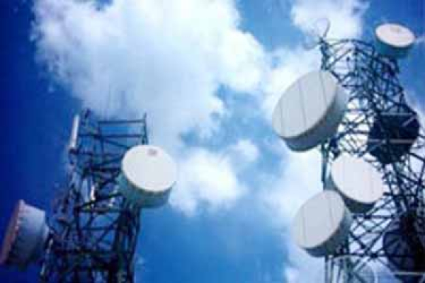 آغاز عملیات اجرایی احداث ۱۷ سایت تلفن همراه در خراسان‌شمالی