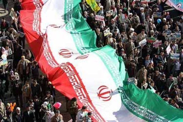 مسوولان استان مردم را به راهپیمایی ۲۲ بهمن دعوت کردند
