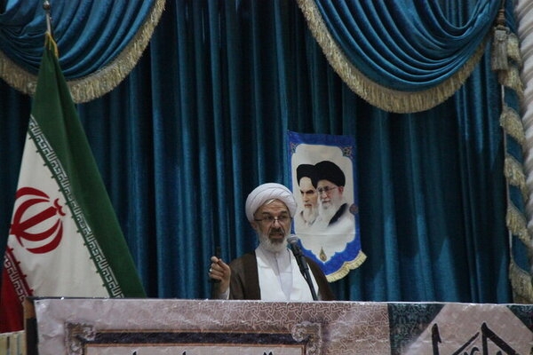 امام‌جمعه : دانشجو محور اصلی پویایی و علمی کشور است