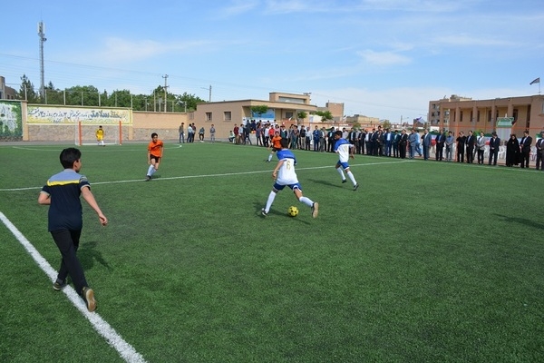 افتتاح ۱۱۷ زمین چمن مدارس در خراسان شمالی