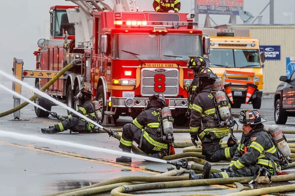 مجوز جذب ۳۶ نیروی آتش نشان در بجنورد اخذ شد