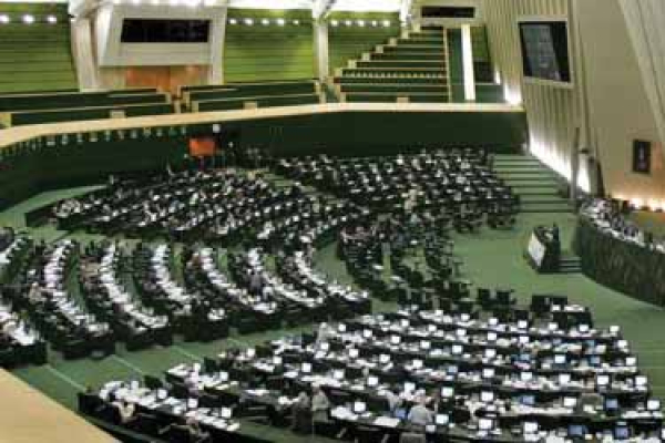 بررسی لایحه عفاف و حجاب در دستور کار مجلس